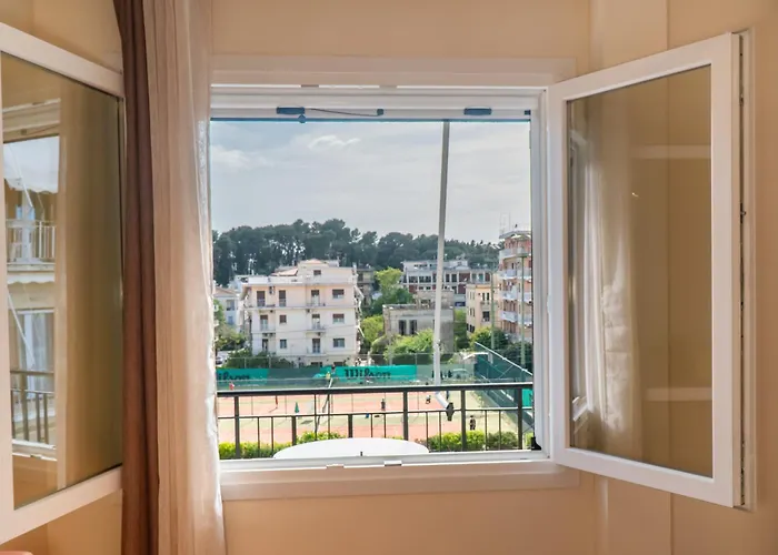 Διαμέρισμα Tennis View *