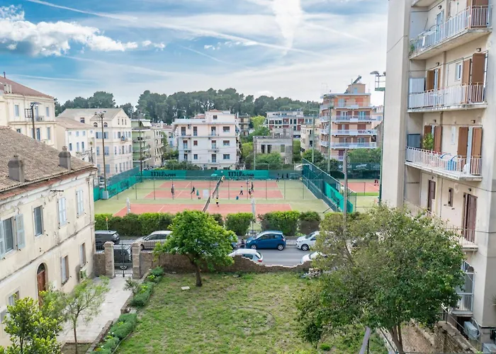 Διαμέρισμα Tennis View